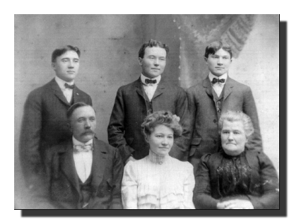 Picture of the Charles J. Thrams and Nancy Schellhous family